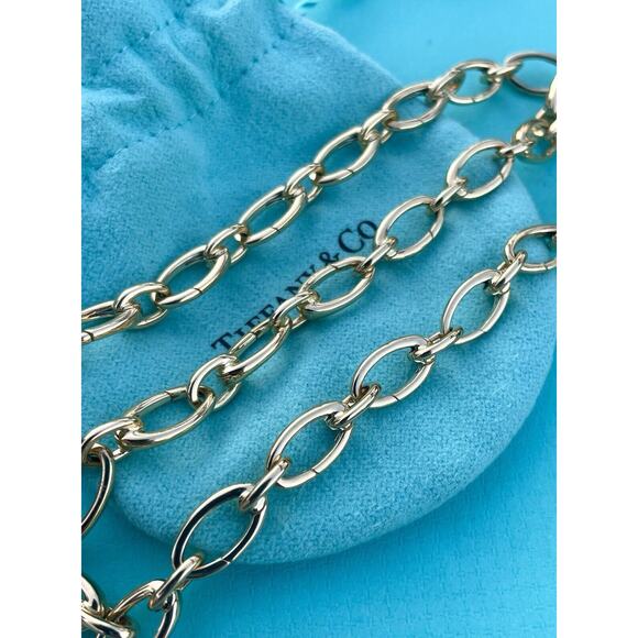 Tiffany & Co. 18K Gold 27 Clasping Links Necklace Choker 4 Charms 15.3” Pristine - Picture 10 of 16